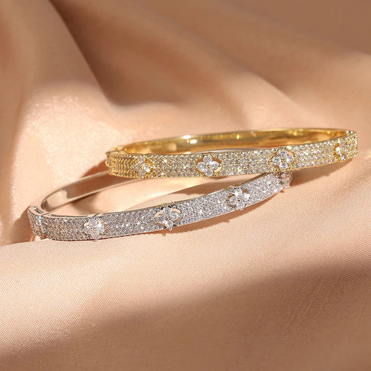 Vervanci RadiantPetals