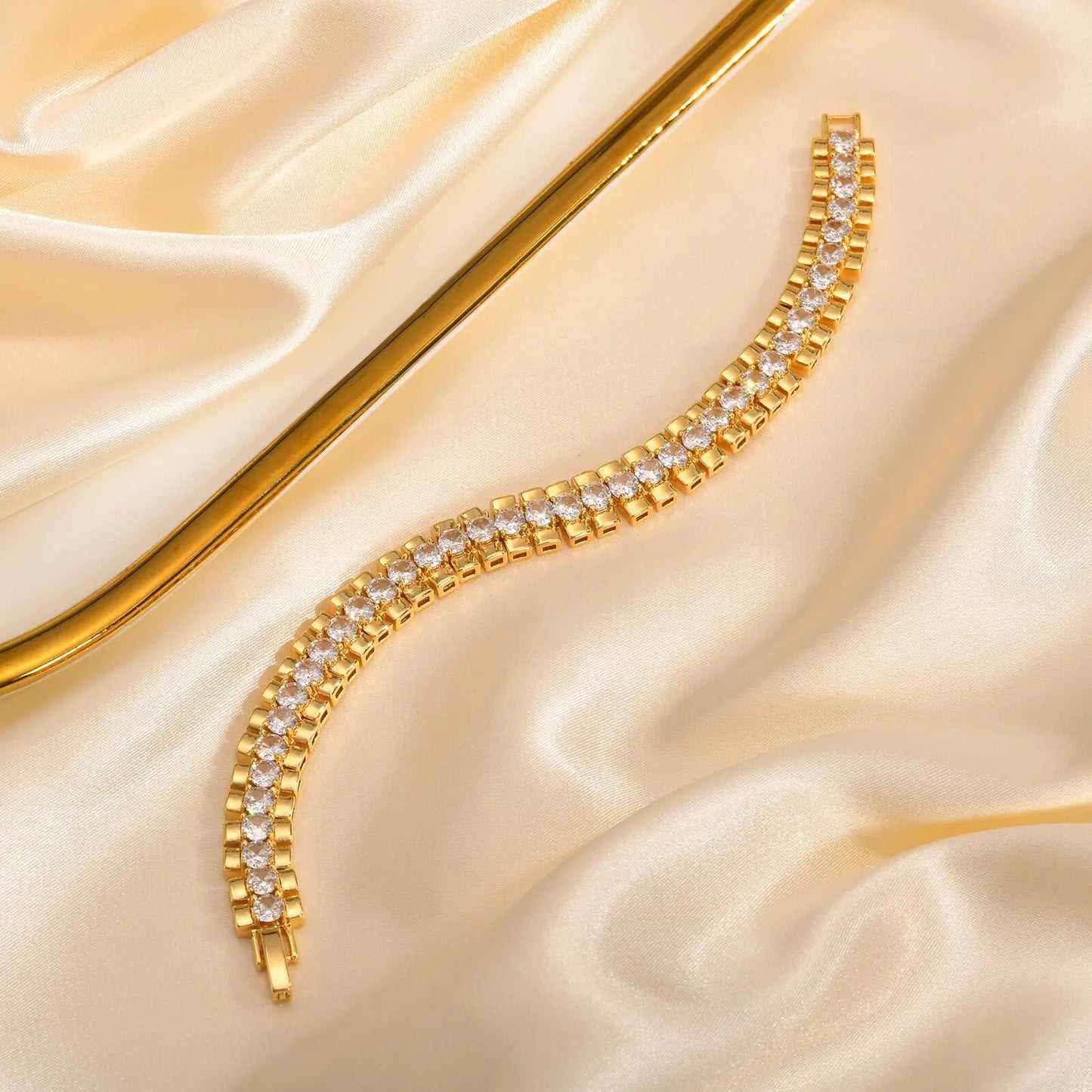 Vervanci SparkLink Bracelet ✨