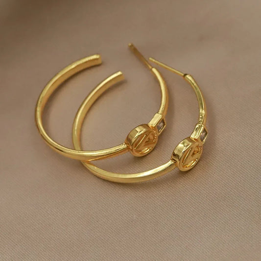 Vervanci Luxe V-Studs 💎🔗