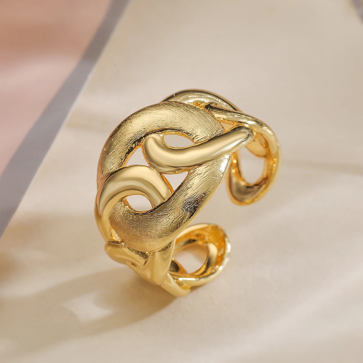 Vervanci Infinity Luxe Ring 💍💖