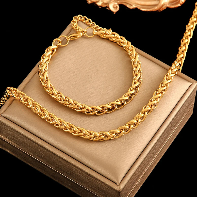 Vervanci EverGlow Necklace & Bracelet Set 🌟