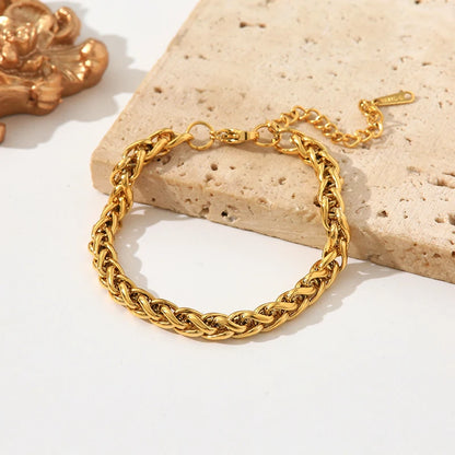 Vervanci EverGlow Necklace & Bracelet Set 🌟