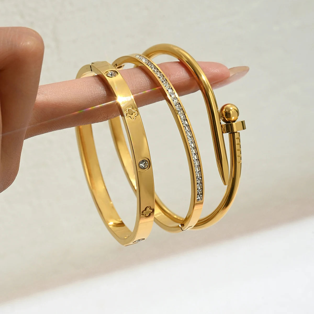 Vervanci NailGold