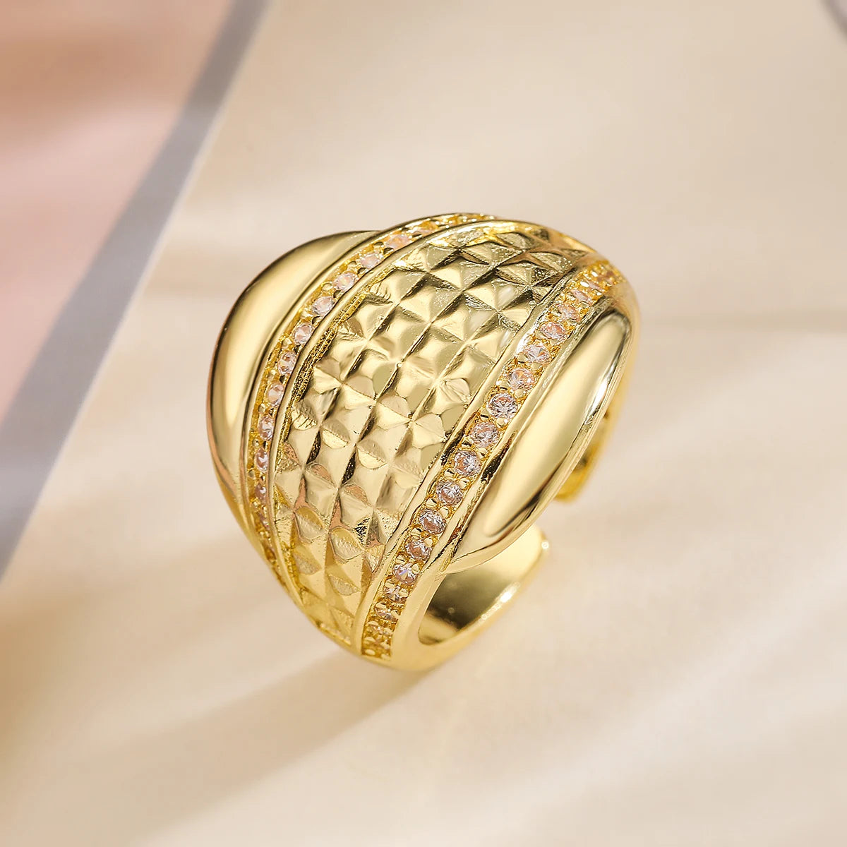 Vervanci Infinity Luxe Ring 💍💖
