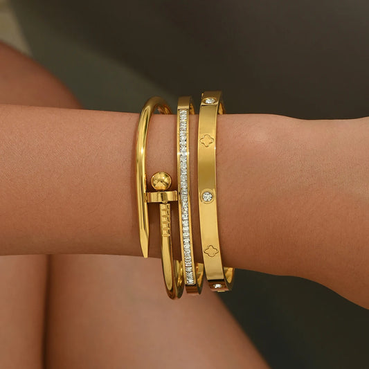 Vervanci NailGold
