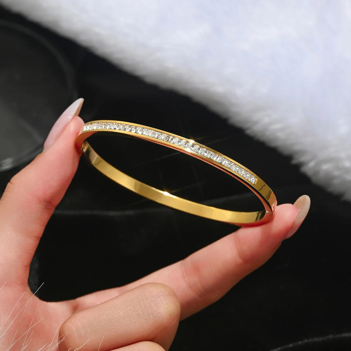 Vervanci NailGold