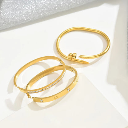 Vervanci NailGold
