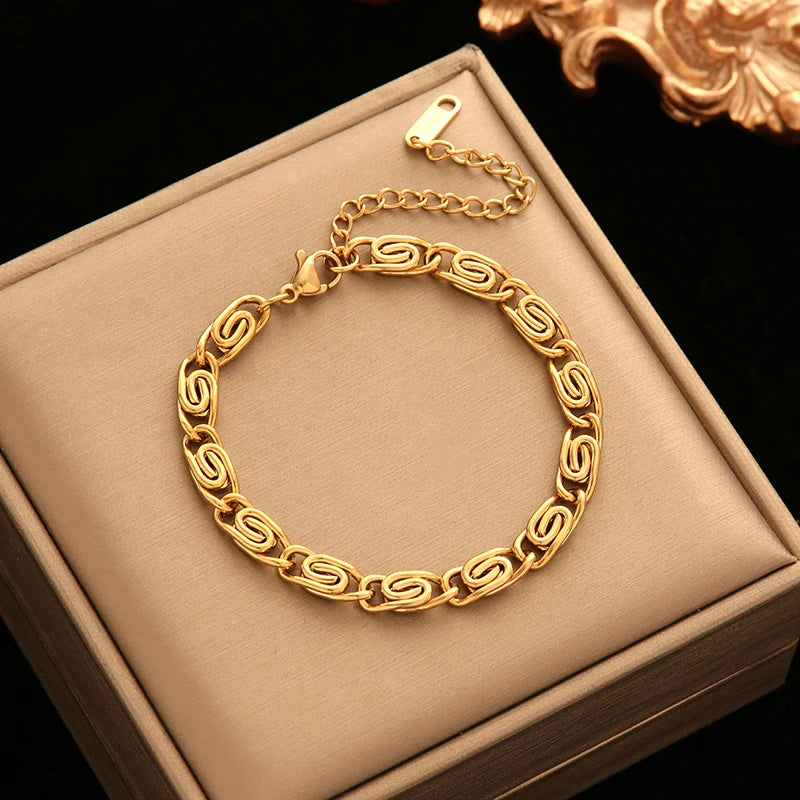 Vervanci EverGlow Necklace & Bracelet Set 🌟