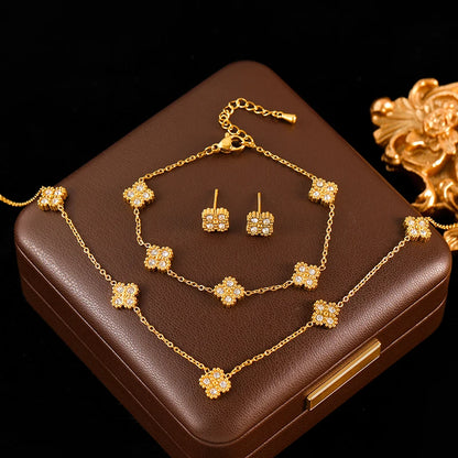Vervanci Luxe Clover