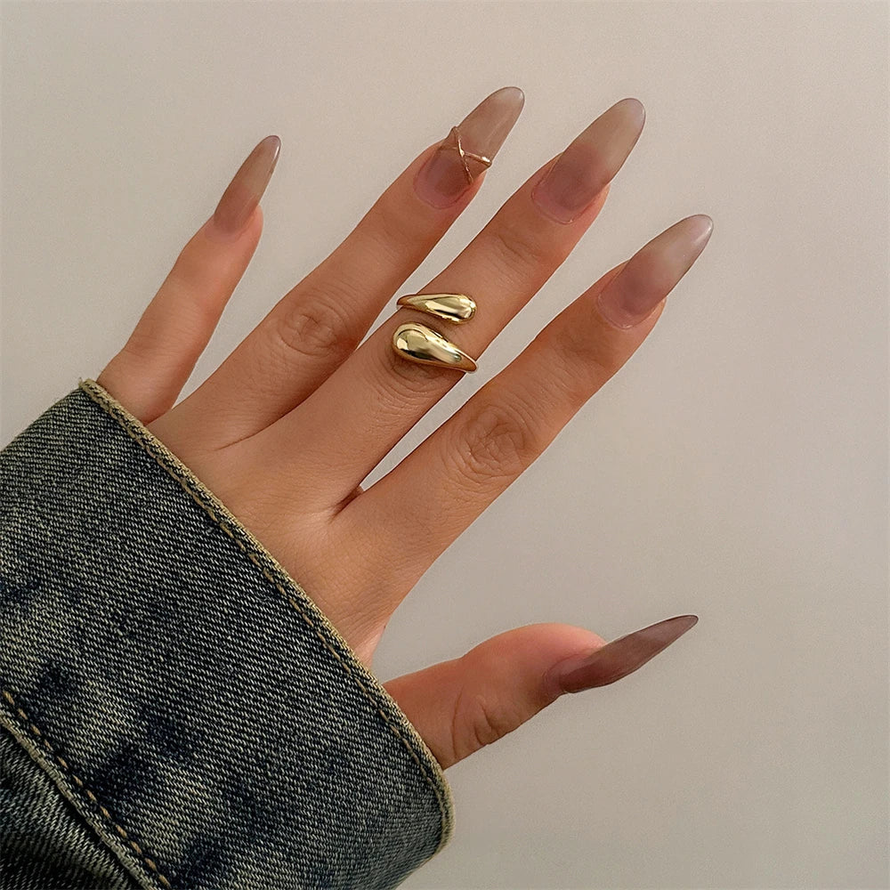 Vervanci GoldenCurve Cuff 🌟