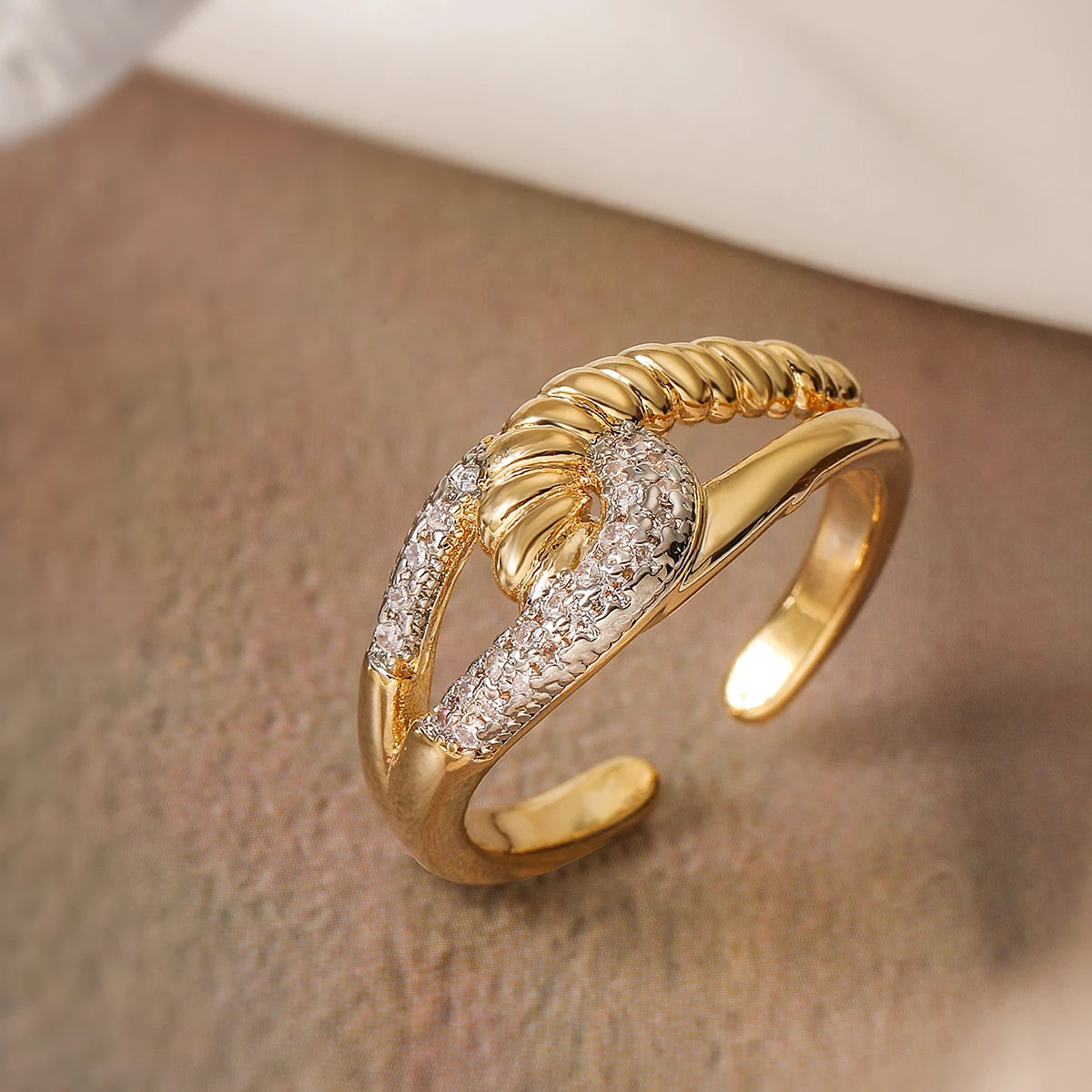 Vervanci Elegant Halo